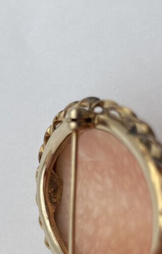 Vintage 12K Gold Filled L.S.P. Co Madonna Rare Left Facing Shell Cameo Brooch - Image 12