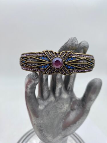 Heidi Daus® "Tapered X" Crystal Stackable Bangle Bracelet Large : 7 - 7 1/2" in