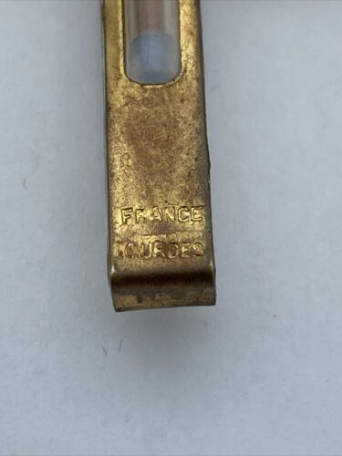 LOURDES FRANCE Cross Lucite & Brass Crucifix Inri Holy Soil Pendant VTG - Image 4