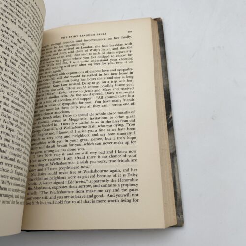 Lady From Savannah The Life of Juliette Low Inscribed - Image 8