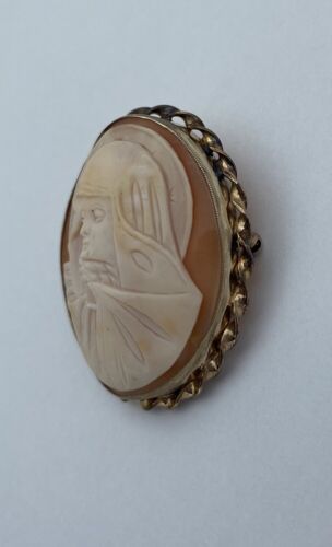 Vintage 12K Gold Filled L.S.P. Co Madonna Rare Left Facing Shell Cameo Brooch - Image 2