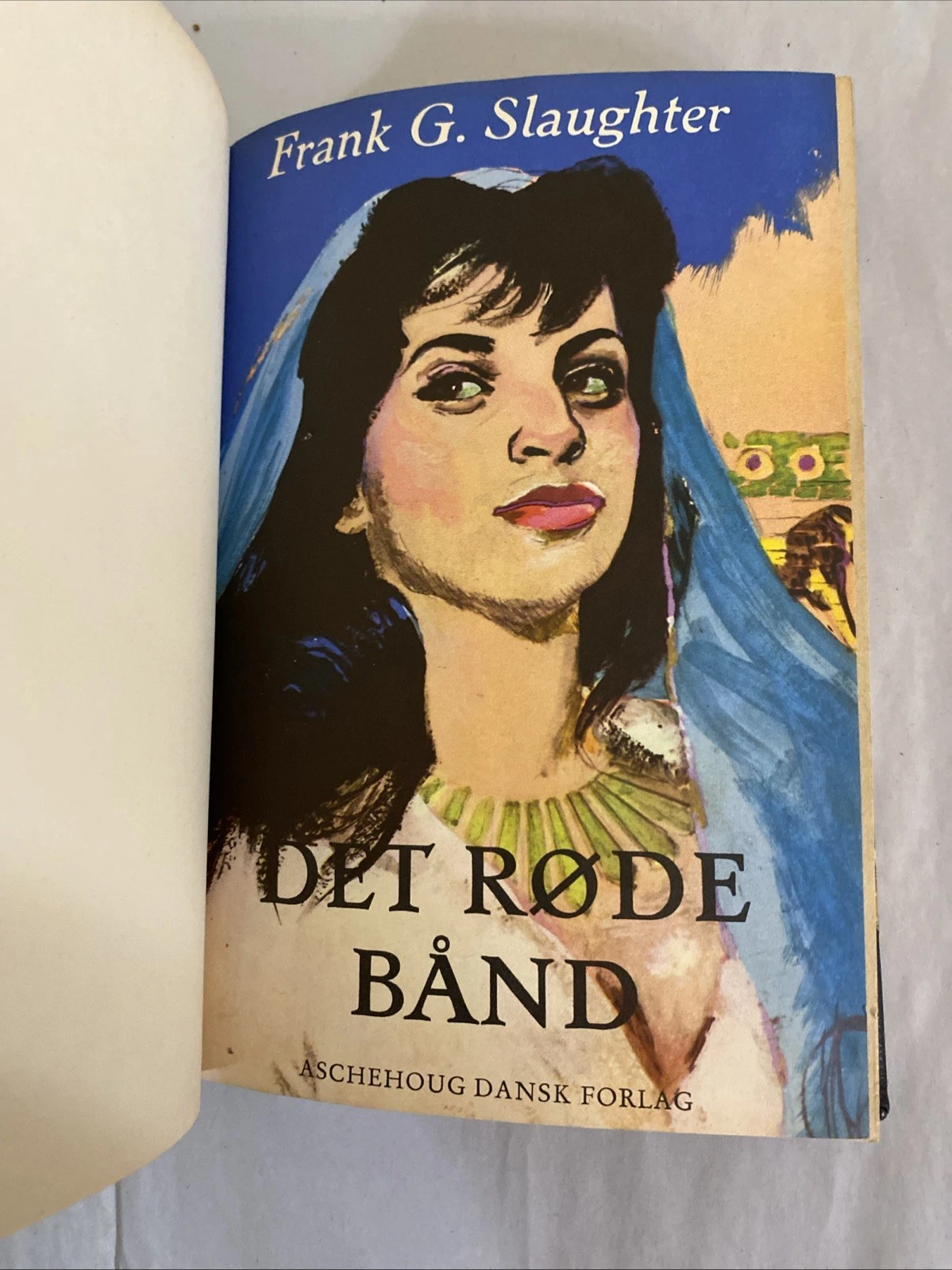 1957 Det Røde Bånd Frank G. Slaughter Danish Aschehoug Half Leather Binding Copy - Image 2