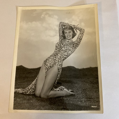 CYD CHARISSE IN "PARTY GIRL" - Original 8X10 PUBLICITY PHOTO