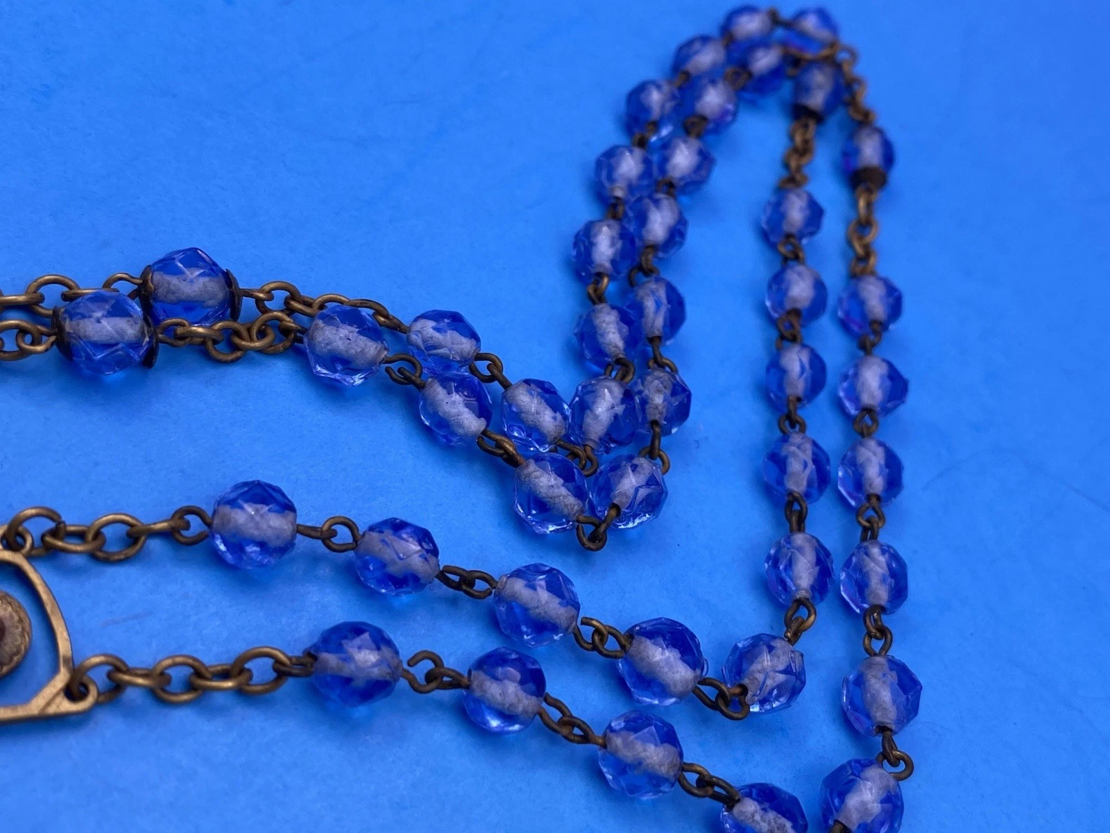 Vintage Beautiful Blue Givre Faceted Glass Rosary, Jesus, Christianity, 20.5” - Image 7