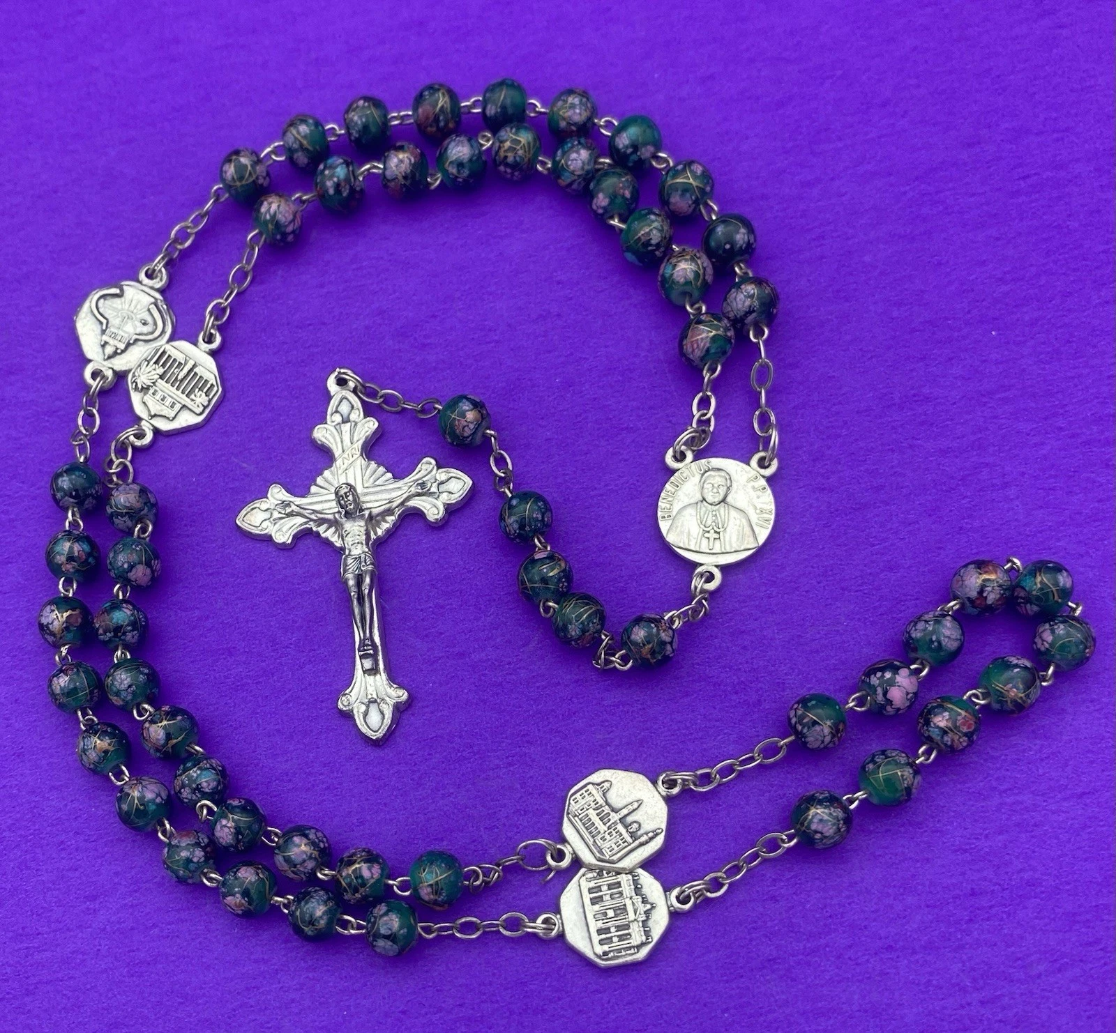 Vtg Green Pink Gold Glass Rosary, Pope Benedict XVI, 4 Basilicas, Italy, 20.5”