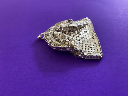 Vintage Art Deco Mesh Chainmail Coin Purse Silver Tone Germany - Image 4