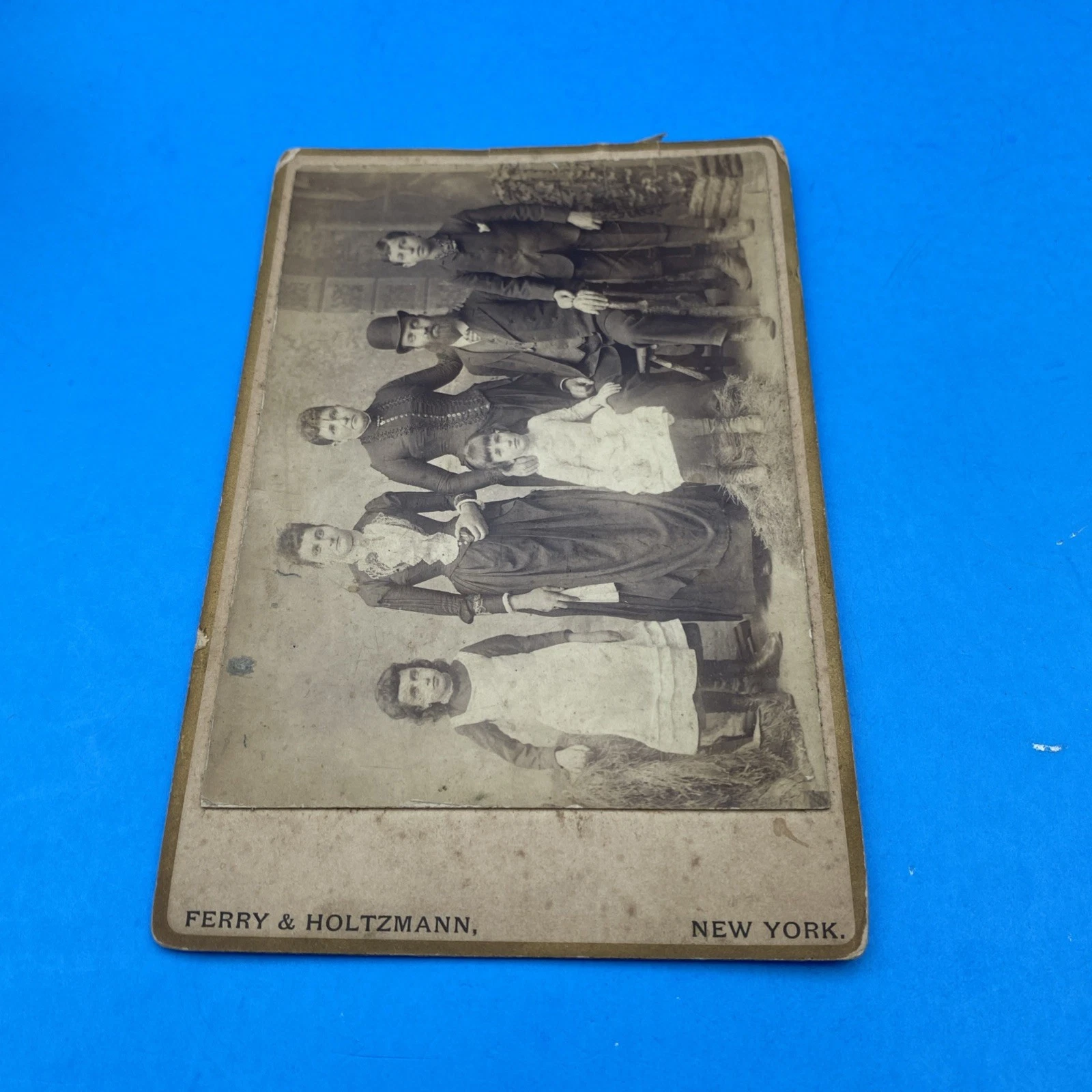 c1880s New York Victorian Family Cabinet Card Perry & Holtzmann 136 Bowery Photo - Image 4