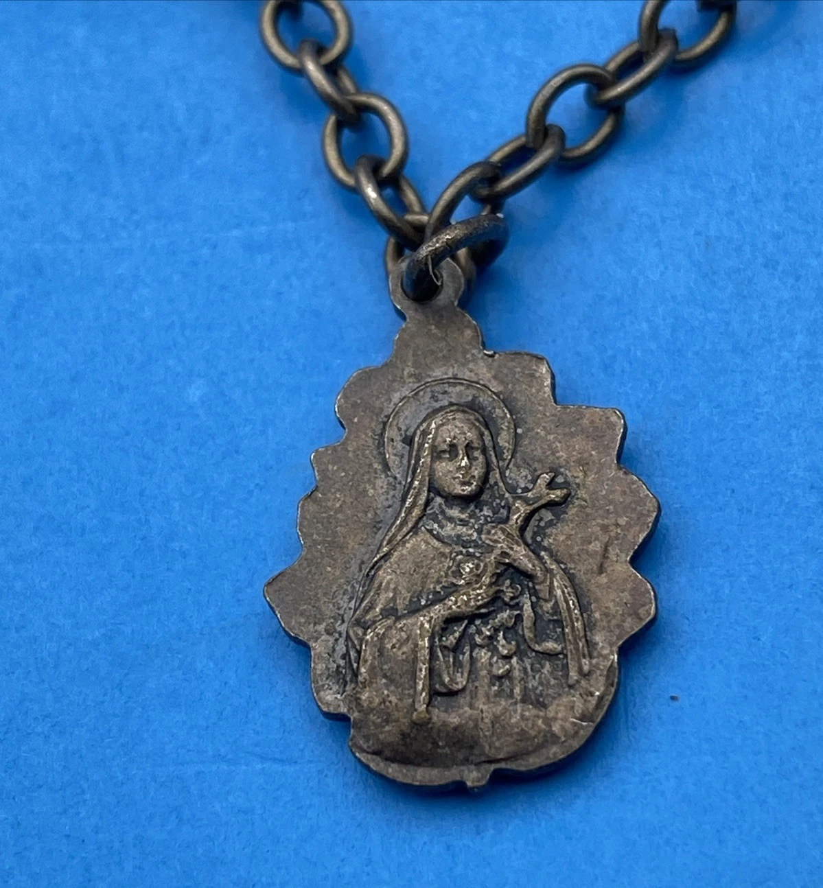 Vintage Sterl. Catholic Charm Bracelet 6.5" Miraculous Prague Jesus Crucifix Set - Image 11