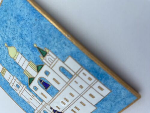 Vintage Russian Gzhel Enamel Souvenir Plaquette- Blue & White - Image 5