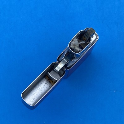 Vintage Tokyo Keiki Red Enamel Lighter Japan Rocky L STK Rare Promo Untested - Image 9