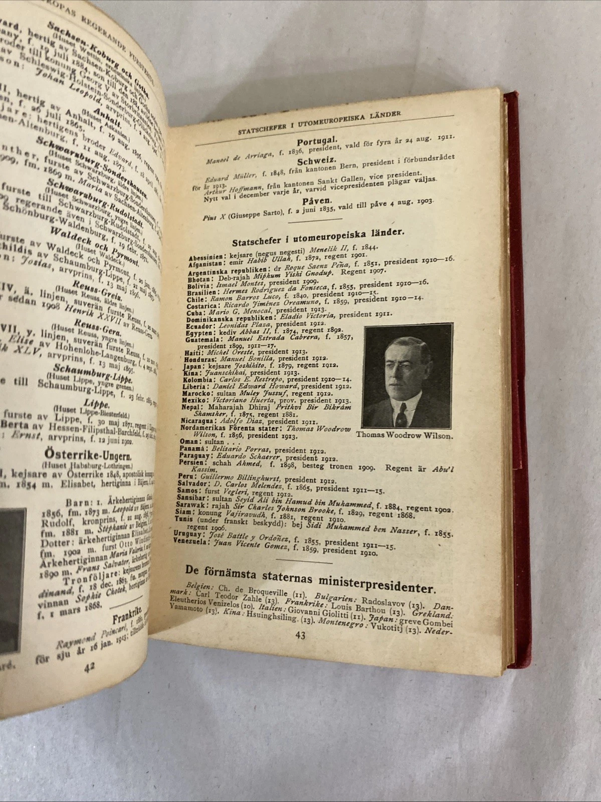 1914 Almanack för alla, Norstedt Stockholm—maps, mushrooms, heraldry, gilt cloth - Image 11