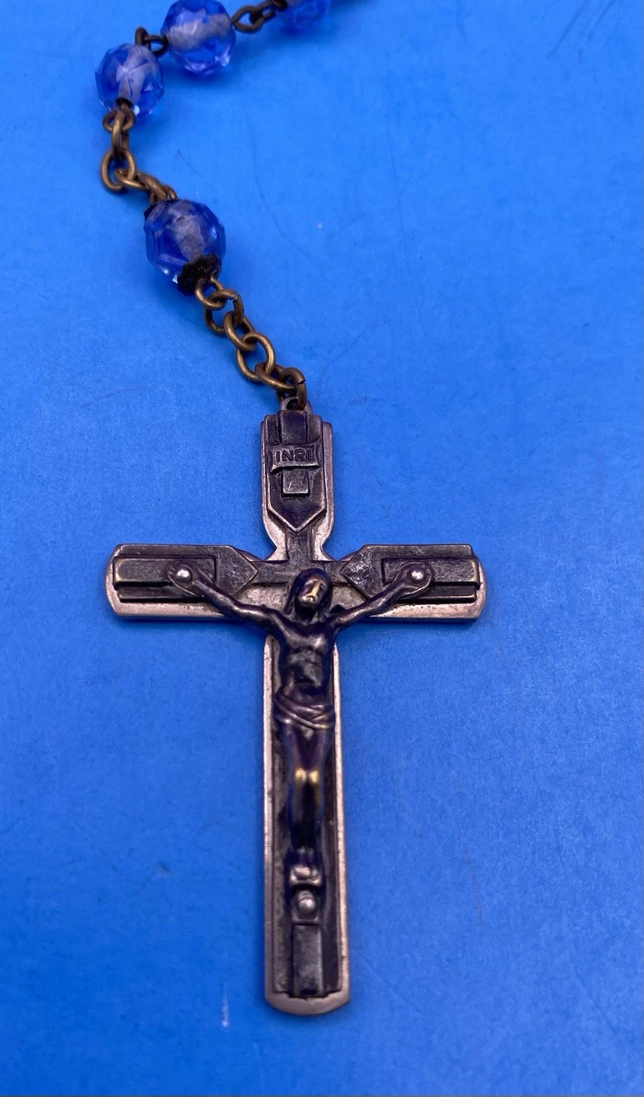 Vintage Beautiful Blue Givre Faceted Glass Rosary, Jesus, Christianity, 20.5” - Image 9