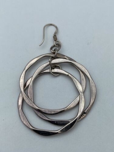 Hammered Hoops sterling silver triple hoop vintage drop artisan earrings 12.1g. - Image 4