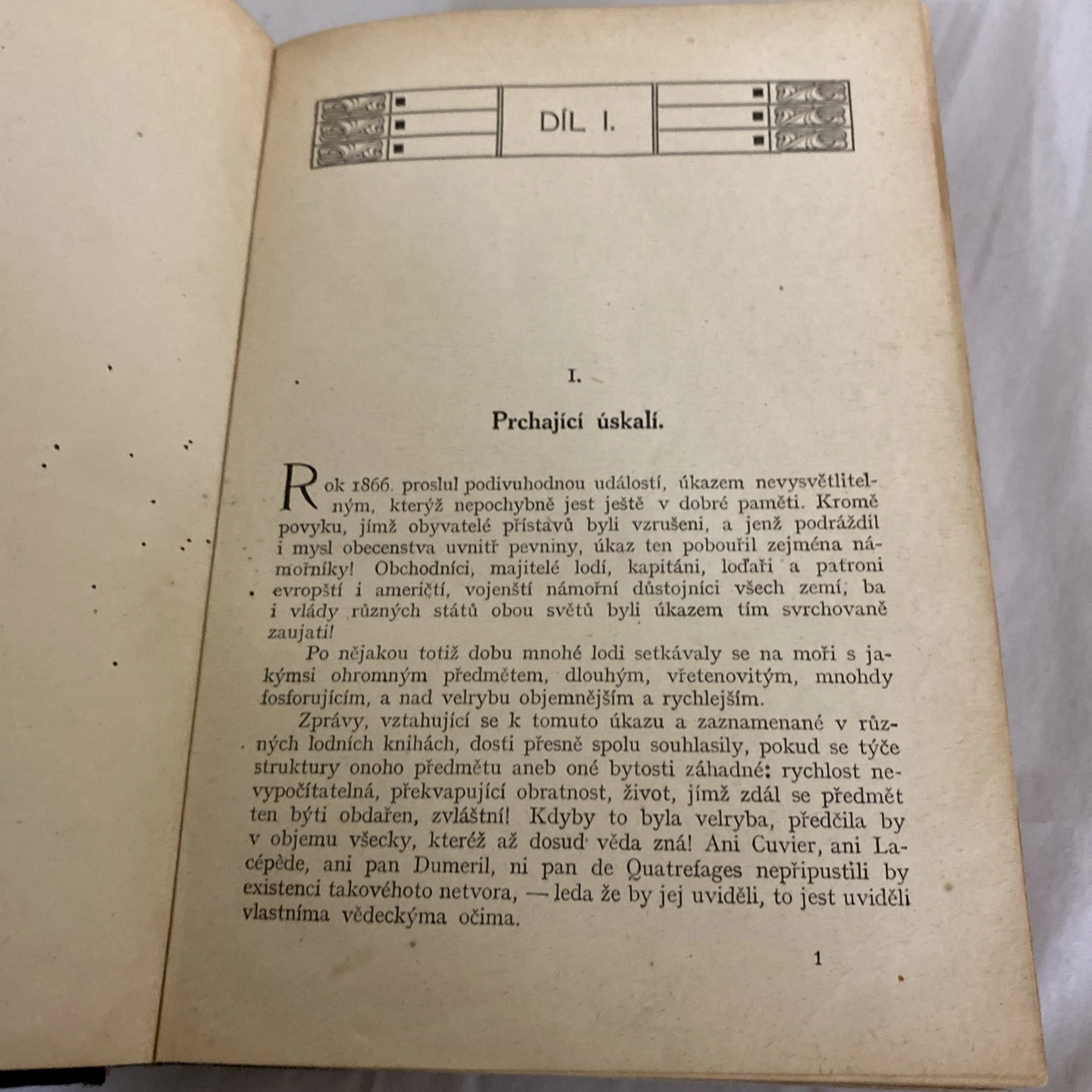 1928 Jules Verne Dvacet Tisic Mil Pod Morem Czech Illustrated Vilimek Book - Image 8