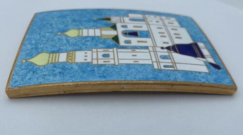 Vintage Russian Gzhel Enamel Souvenir Plaquette- Blue & White - Image 3