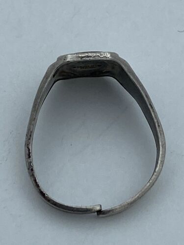Vintage 1950s Girl Scout Ring Sterling Silver band - Size adjustable - Image 3