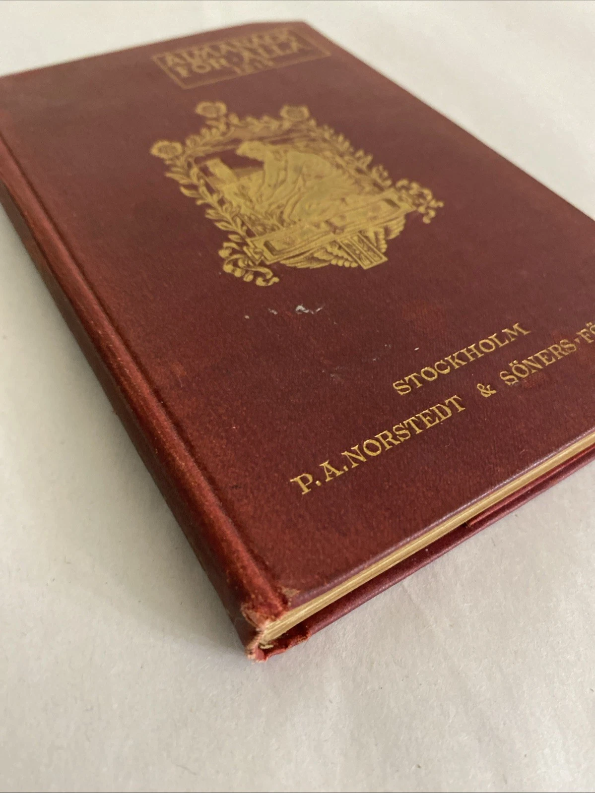 1914 Almanack för alla, Norstedt Stockholm—maps, mushrooms, heraldry, gilt cloth - Image 3
