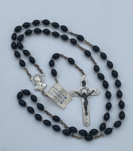 Vtg Black Acrylic Unbreakable Chain Cherub Crucifix Rosary Italy Christianity - Image 2