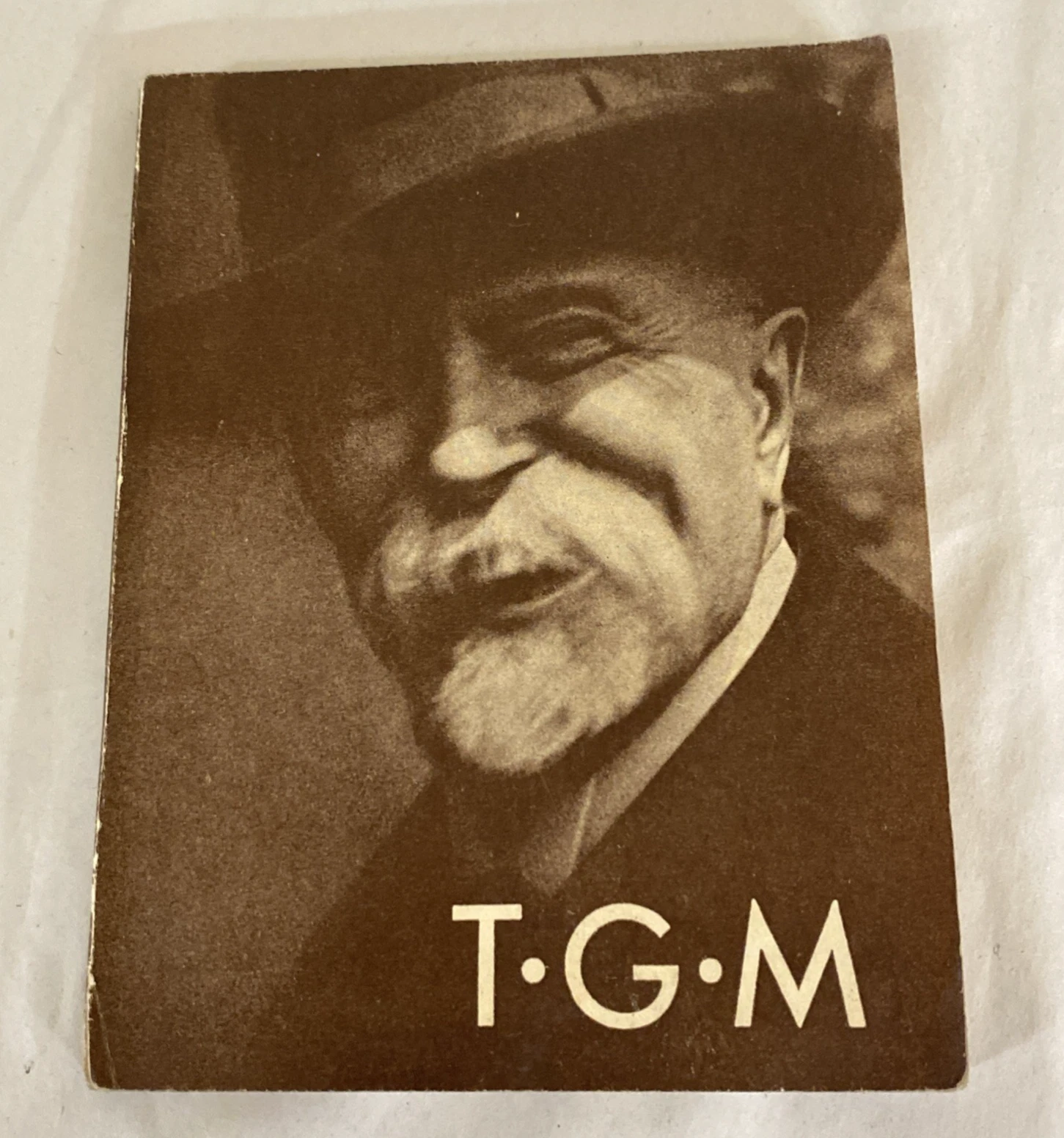 1938 T.G.M. Czech Masaryk Memorial Book Prague Red Cross Tribute