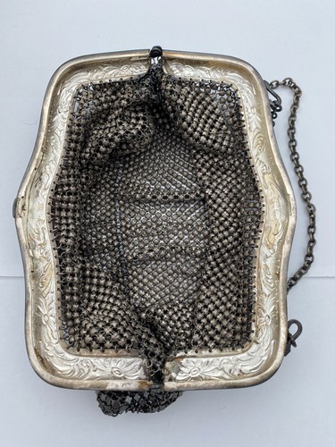 Antique Victorian Art Nouveau, German Silver, Mesh Chainmail Purse Needs Repair - Image 9