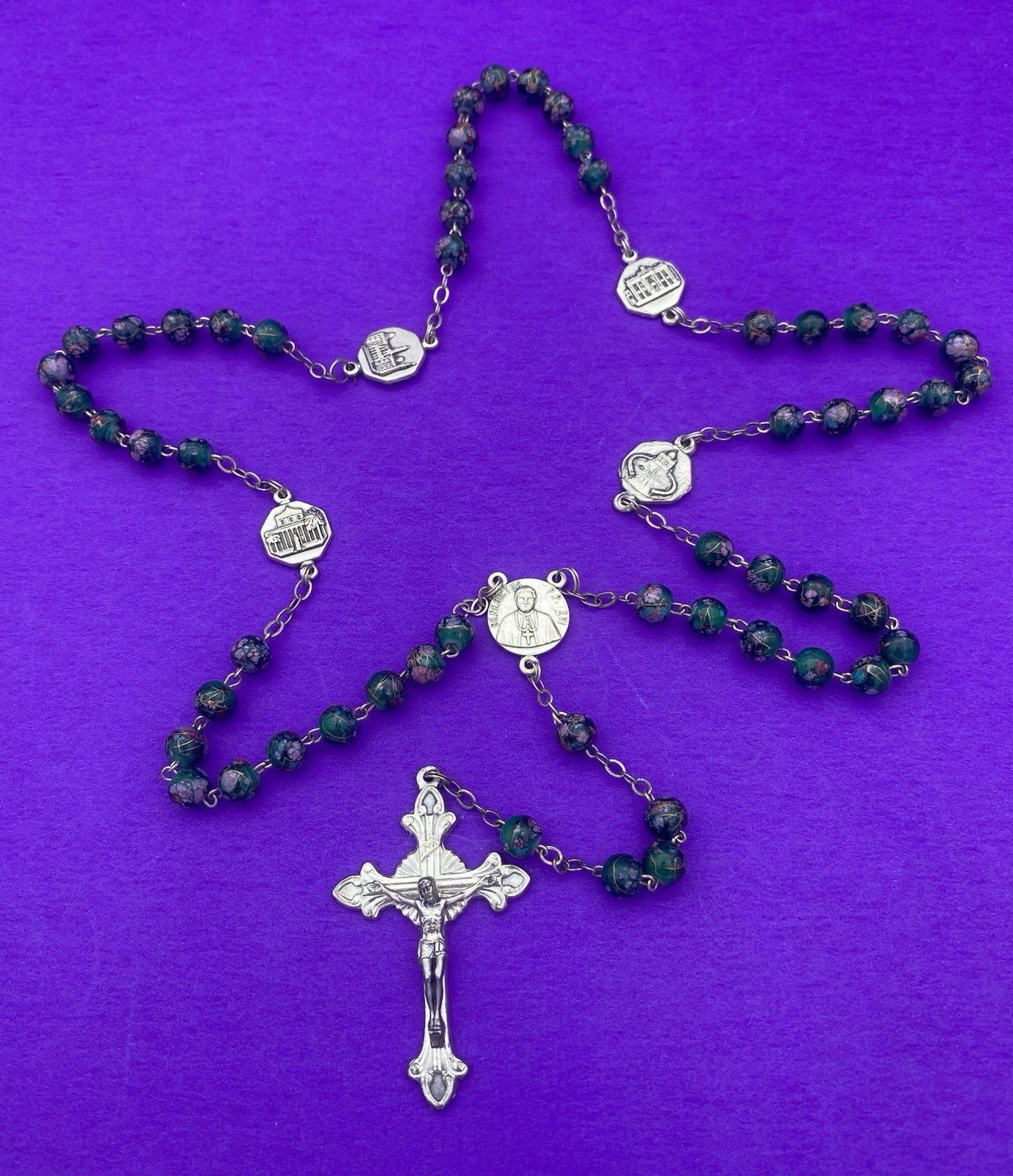 Vtg Green Pink Gold Glass Rosary, Pope Benedict XVI, 4 Basilicas, Italy, 20.5” - Image 5