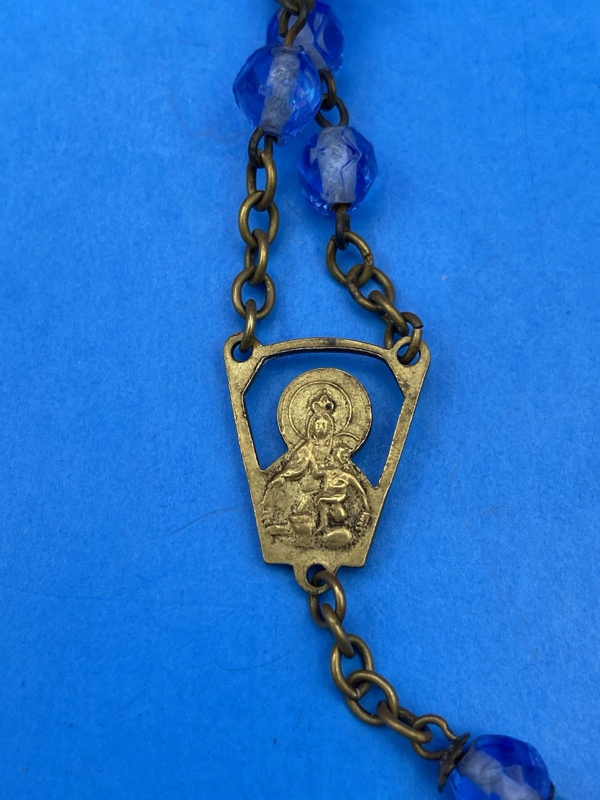 Vintage Beautiful Blue Givre Faceted Glass Rosary, Jesus, Christianity, 20.5” - Image 12