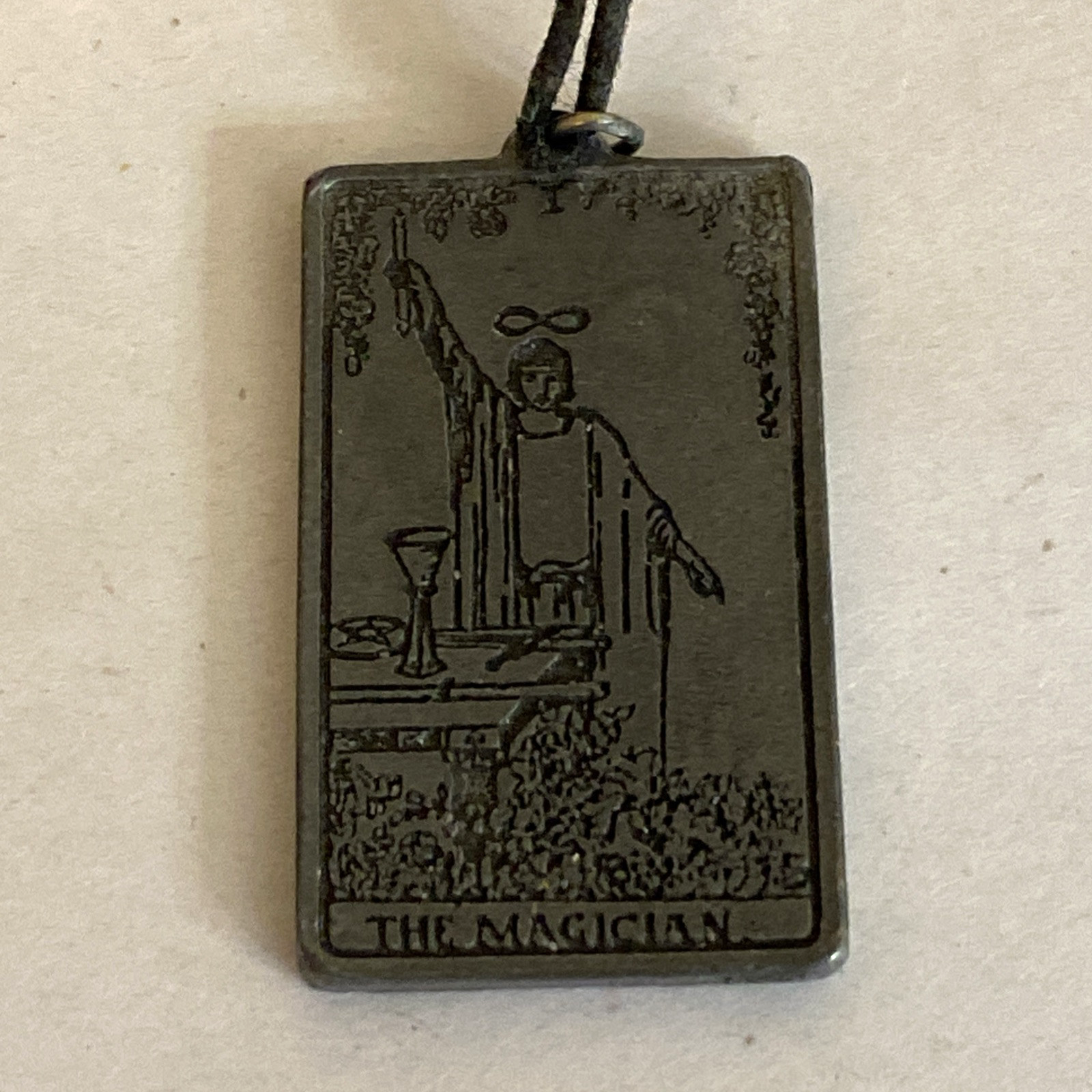 The Magician Major Arcana Tarot Necklace Pendant Divination Magic Amulet