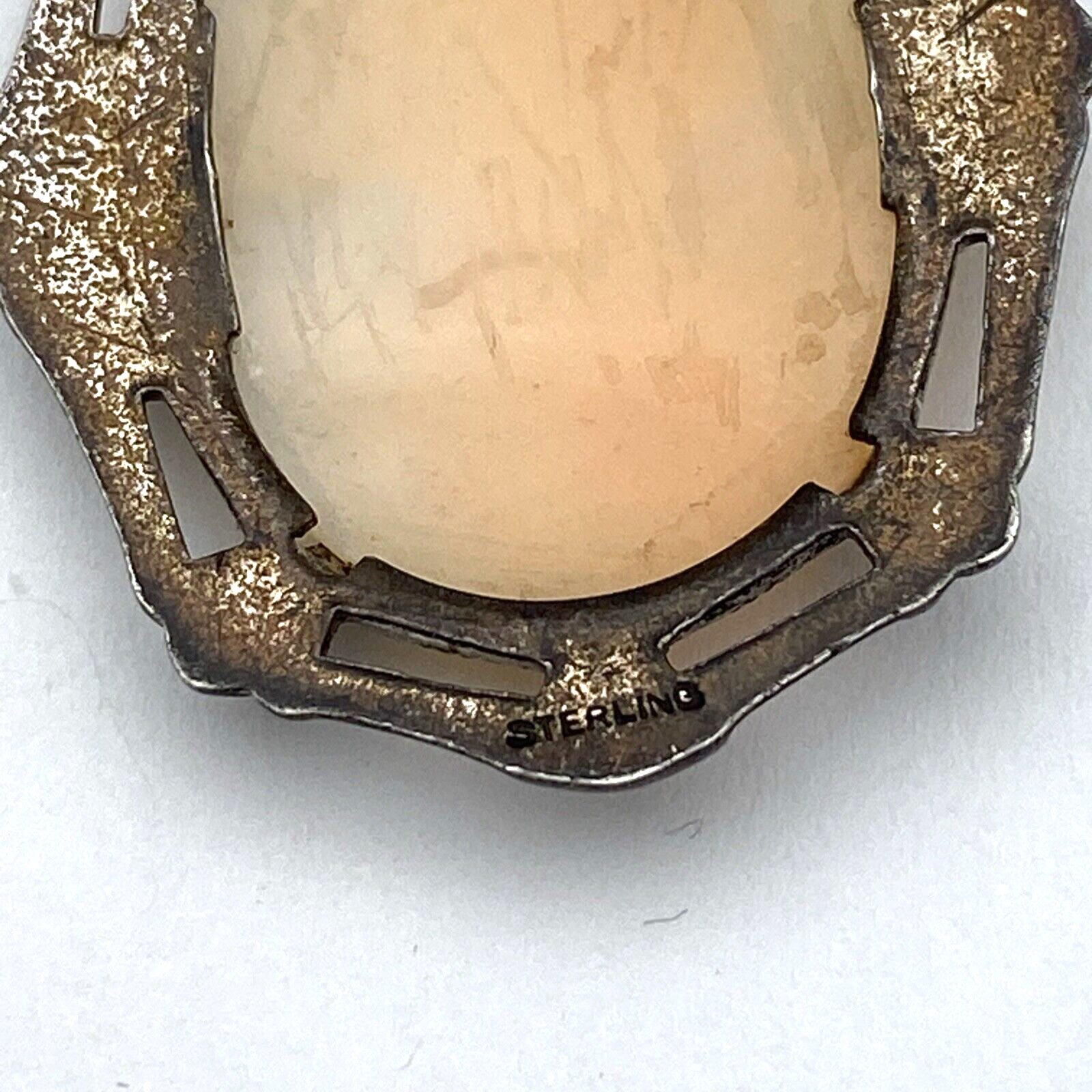 Vintage Sterling Silver Cameo Pendant Left Facing With Silver Chain - Image 8