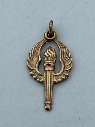 Vintage Delta Zeta Sorority Charm 14k