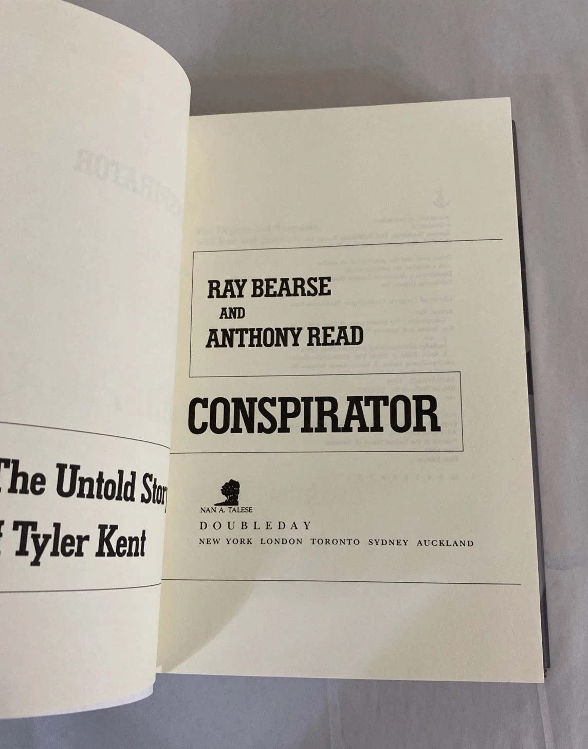 CONSPIRATOR By Ray Bearse - Hardcover First Editon First Printing - Image 7