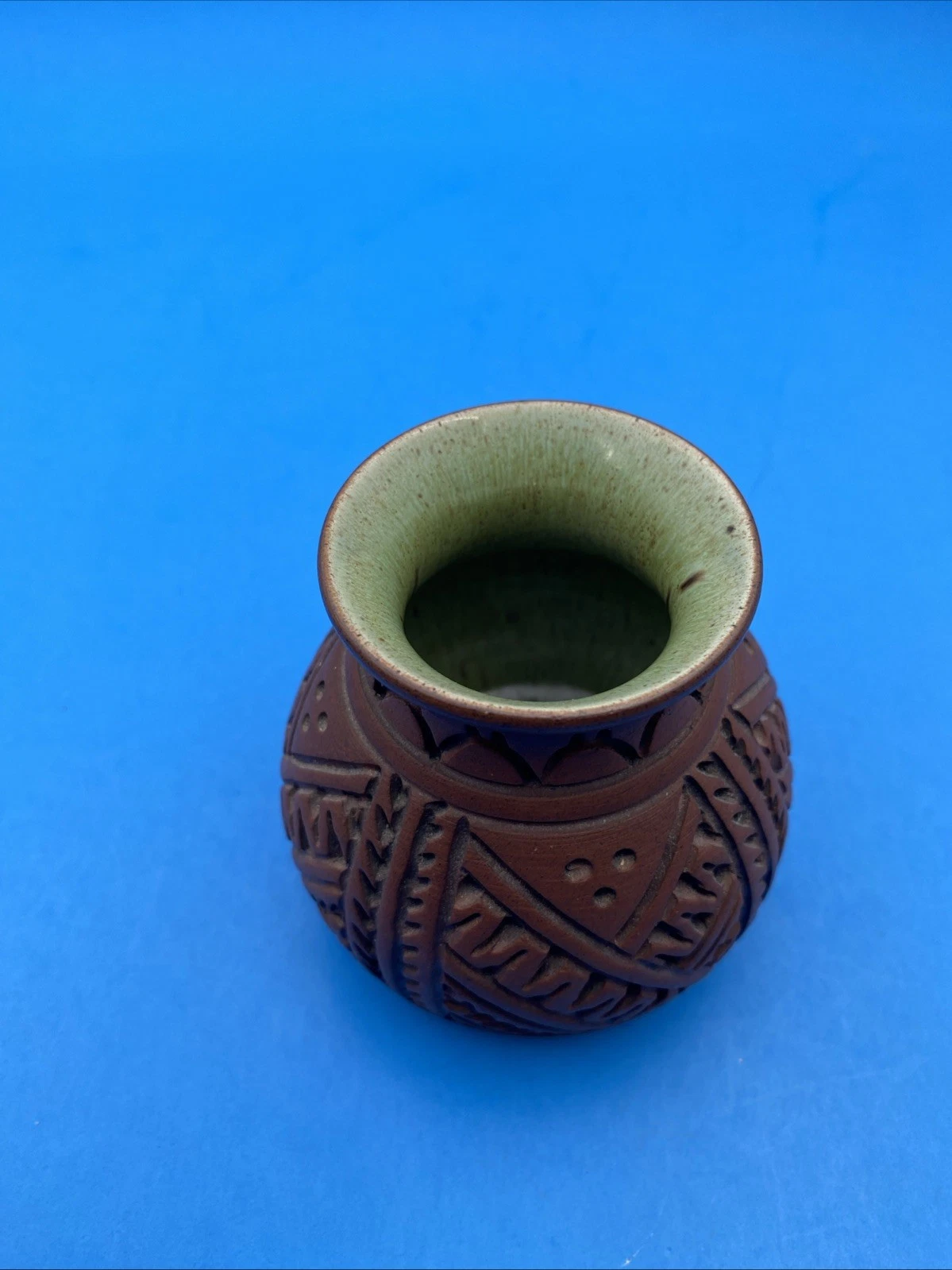 Six Nations Mohawk Pottery carved redware bud vase, green interior, signed, #8 - Image 5