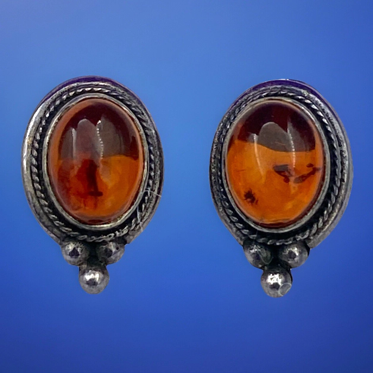 Vintage Native American Navajo Amber Sterling Silver 925 Oval Stud Earrings