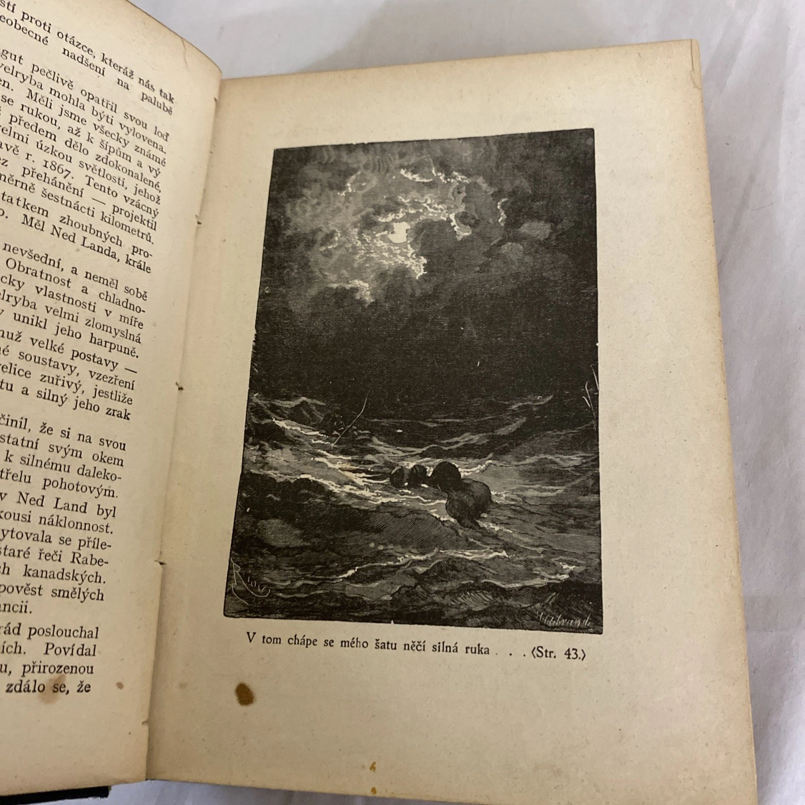 1928 Jules Verne Dvacet Tisic Mil Pod Morem Czech Illustrated Vilimek Book - Image 10