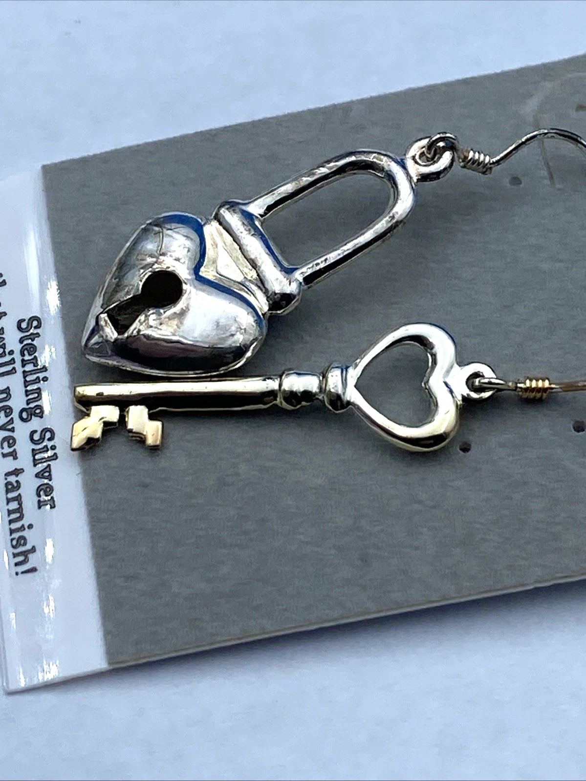 Vintage Forever New Heart Lock Key Earrings NOS Original Card Sterling Silver - Image 8