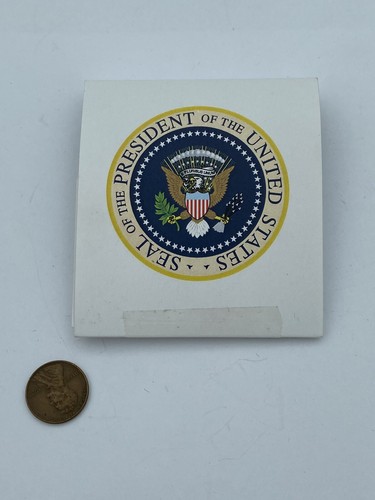 President Donald Trump Official White House Presidential Seal Golf Tees - Image 3