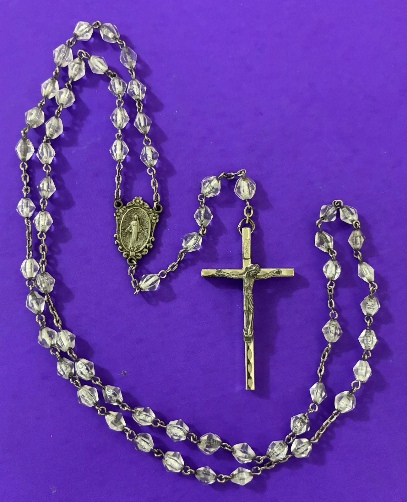 Vintage Bicone Opaque Faceted Glass Rosary, Virgin Mary Jesus Italy Christianity - Image 3