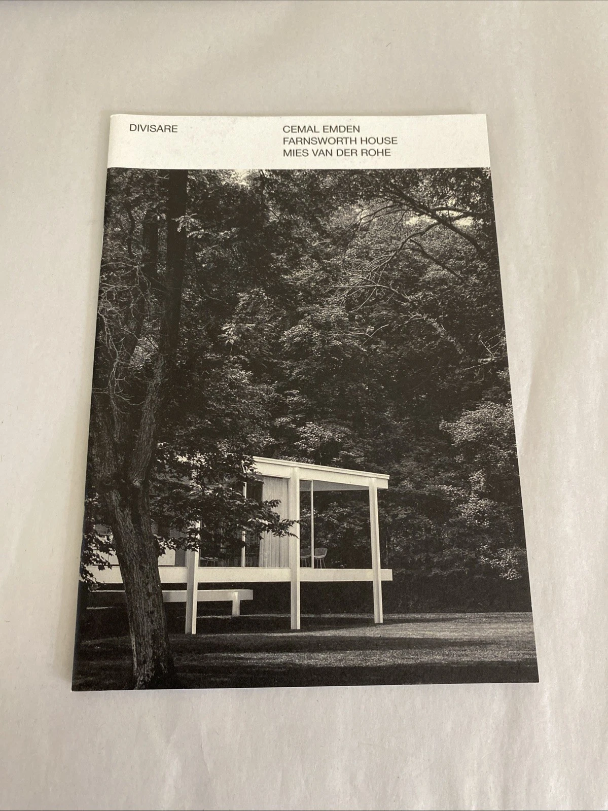 Cemal Emden Farnsworth House Mies van der Rohe Divisare Book 73