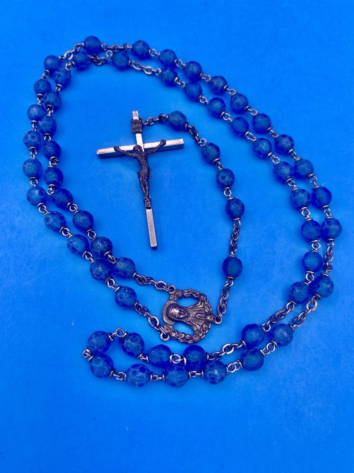 Vintage Blue Textured Plastic Bead Rosary, Mary, Jesus, ITALY, Christianity - Image 6