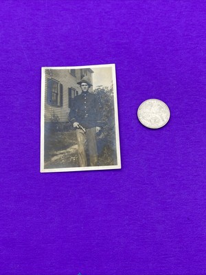 U.S. Army Soldier w/ M1904 Hat & Pistol c1910 in M1902 Blue Uniform - Image 2