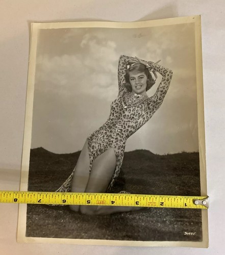 CYD CHARISSE IN "PARTY GIRL" - Original 8X10 PUBLICITY PHOTO - Image 8