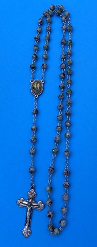 Vtg CREED Our Lady Lourdes Multi Colored Speckled Glass Bead Rosary Catholic - Image 2