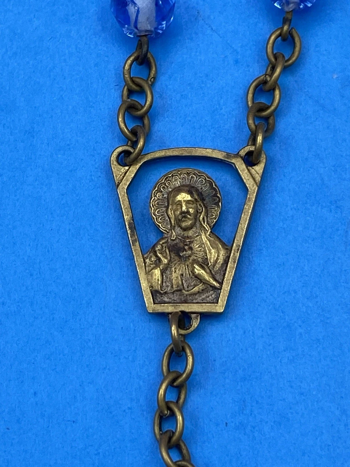 Vintage Beautiful Blue Givre Faceted Glass Rosary, Jesus, Christianity, 20.5” - Image 11