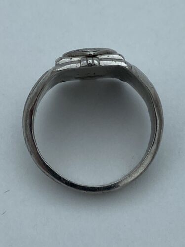 OLM (Our Lady of Mercy) 925 Sterling Silver Vintage Veritas School Ring Size 8 - Image 3