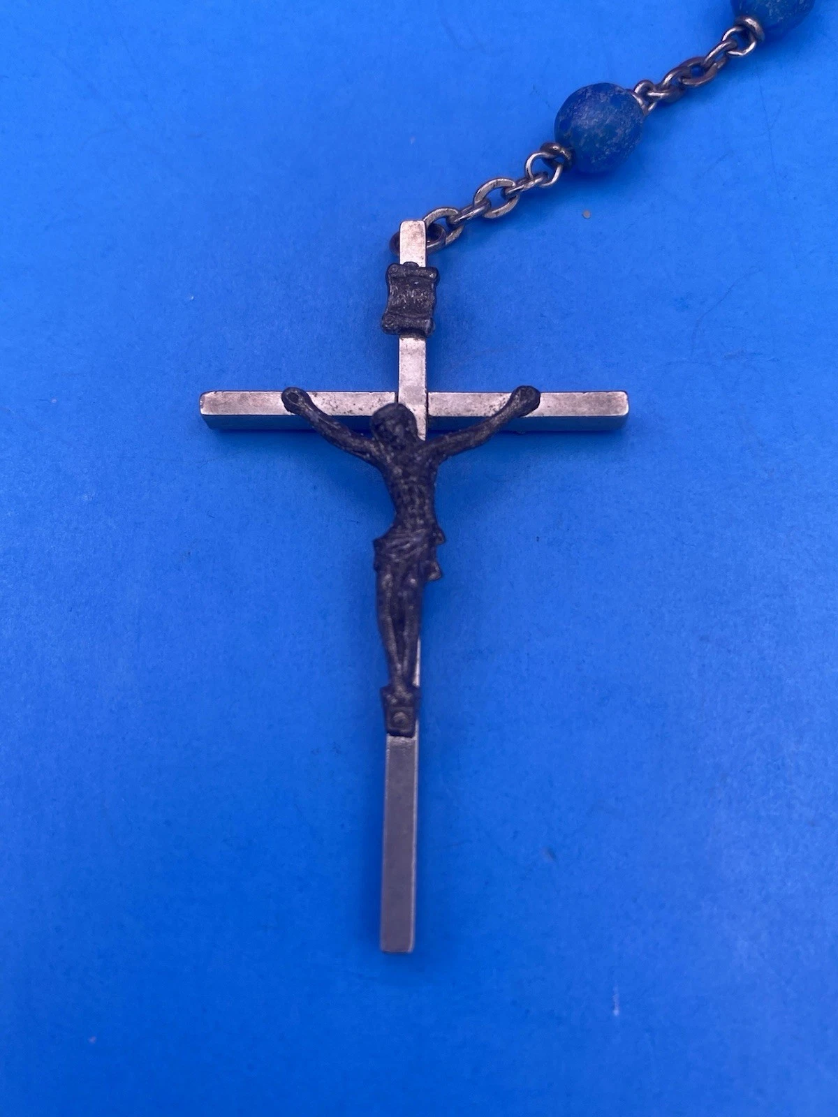 Vintage Blue Textured Plastic Bead Rosary, Mary, Jesus, ITALY, Christianity - Image 10