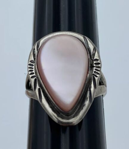 Navajo Nakai Sterling Silver & Pink Mother of Pearl Statement Ring Size 7 - Image 9