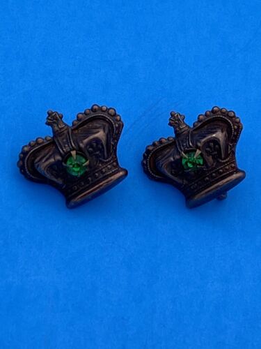 Vintage Sterling Silver Royal Crown Screw-Back Earrings, Fleur de Lis Design - Image 2