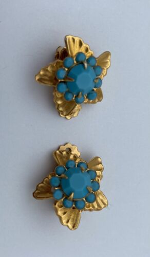 Vtg 1950’s -1960’s Blue Faux Stone Gold Toned Bracelet w/Clip On Earrings Set - Image 6