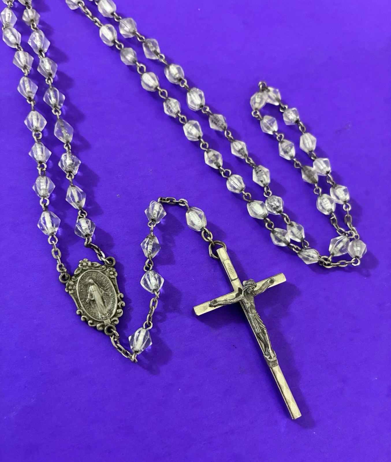 Vintage Bicone Opaque Faceted Glass Rosary, Virgin Mary Jesus Italy Christianity - Image 7