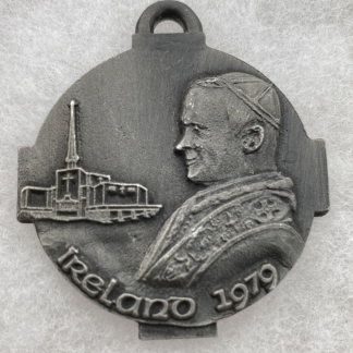 Vintage 1979 Pope Saint John Paul II Ireland Celtic Cross Medallion
