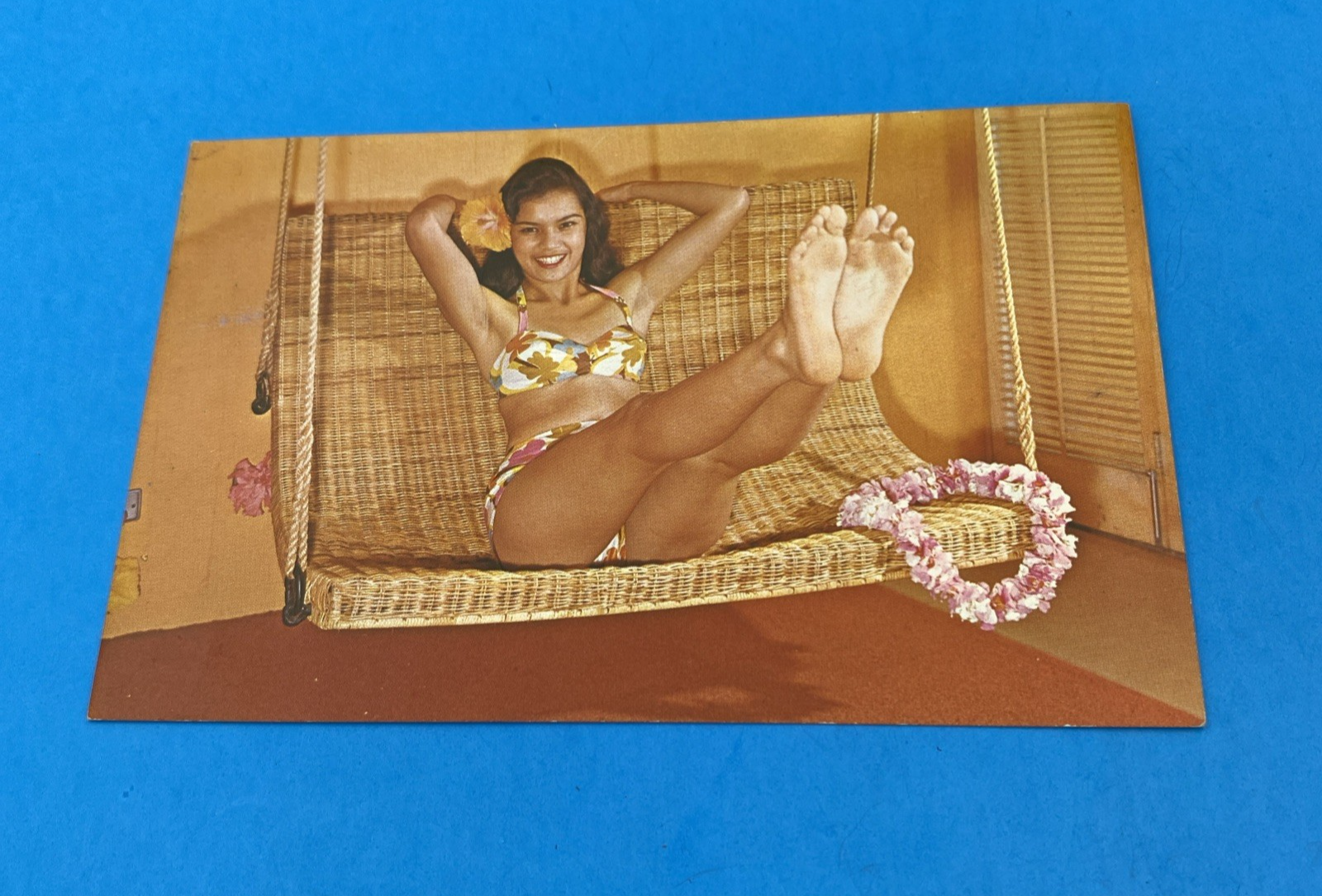 Swinging At The Kauai Surf Hotel - Elithe Aguiar, Kauai Hawaii Bud Thuener